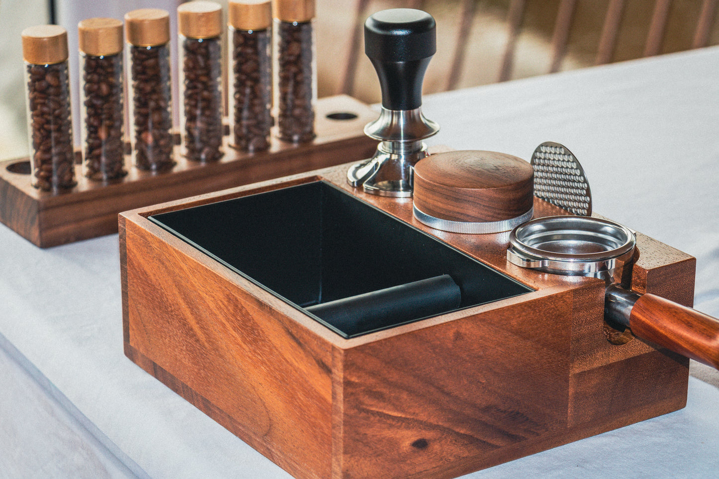 Tamping Station & Knock Box