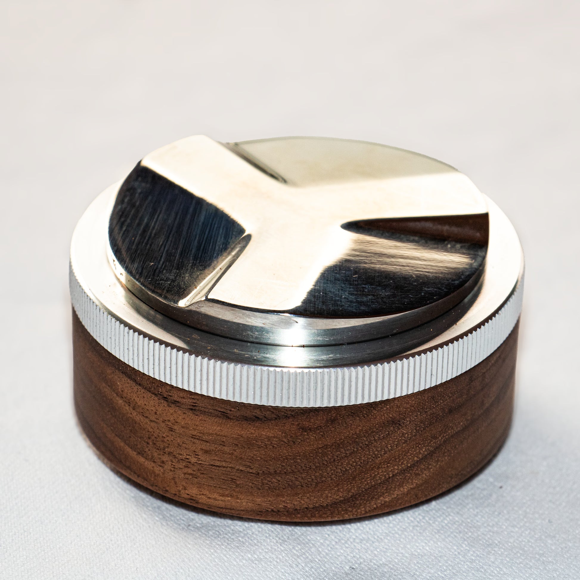 Espresso distribution tool upside down