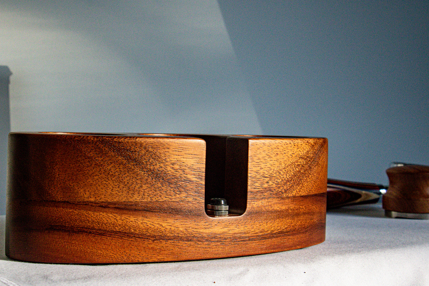 Wooden espresso tamping station side profile